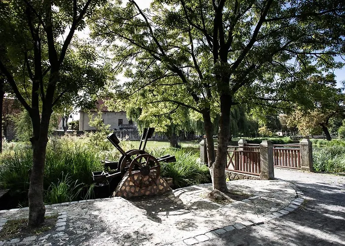 Huszarvar Kastelyszallo Hotel Szerencs